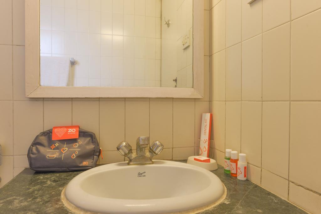 Camac Plaza Hotel Kolkata Bagian luar foto