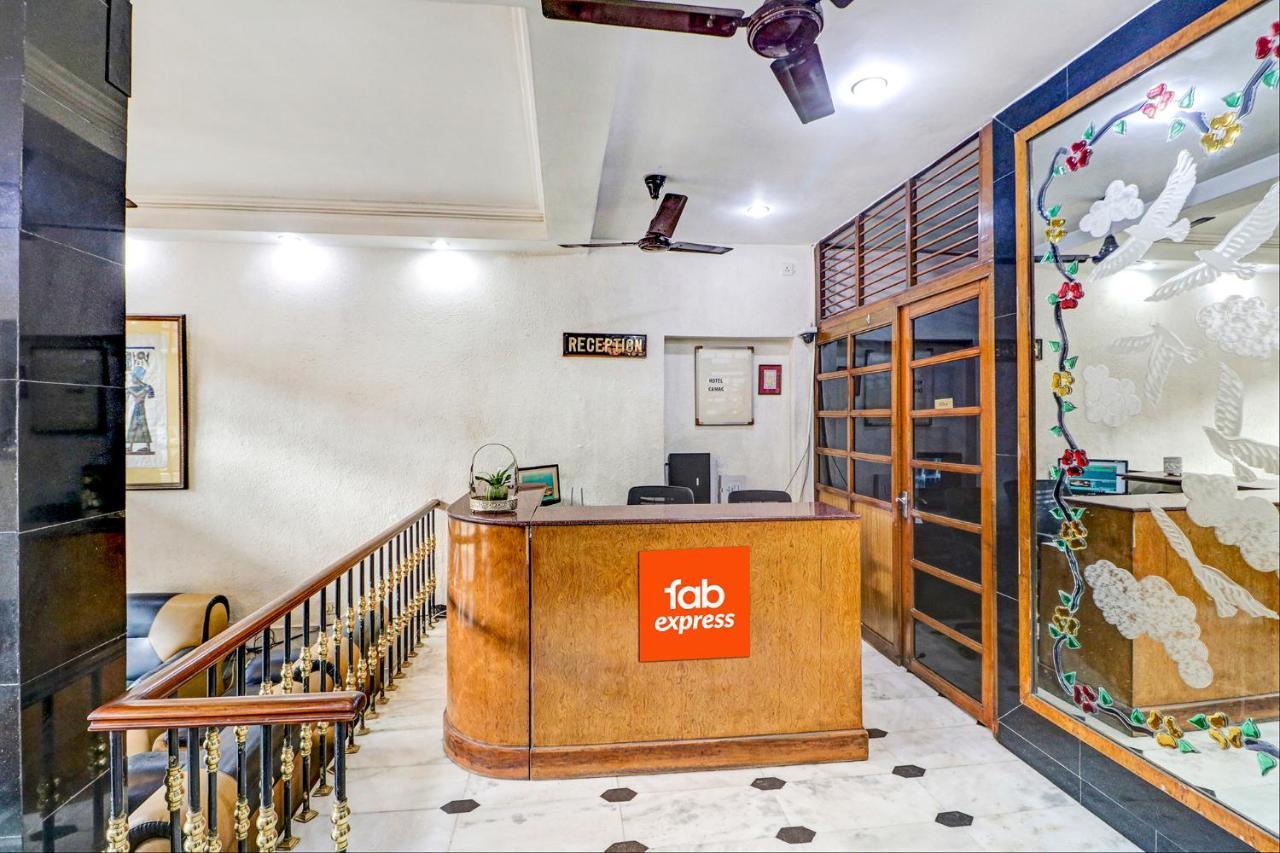 Camac Plaza Hotel Kolkata Bagian luar foto